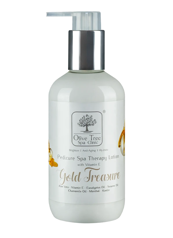 Pedikiūro losjonas Gold Treasure praturtintas aukštos kokybės ingredientais ir aprūpina odą vitaminais A, B, C, D ir E. Jis sujungia augalinių ekstraktų, maitinančių emolientų ir eterinių aliejų savybes, suteikdamas gaivinamąjį ir puoselėjantį poveikį. Losjonas giliai įsigeria, intensyviai drėkina odą ir padeda pagerinti jos elastingumą. Reguliariai naudojant oda tampa pastebimai lygesnė, minkštesnė ir labiau prižiūrėta. Greitai įsigeria ir nepalieka riebumo pojūčio....